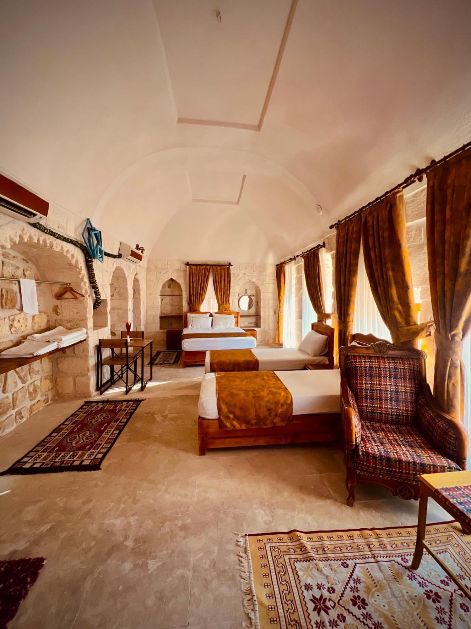 Mons Masius Hotel Teras Midyat Exteriör bild
