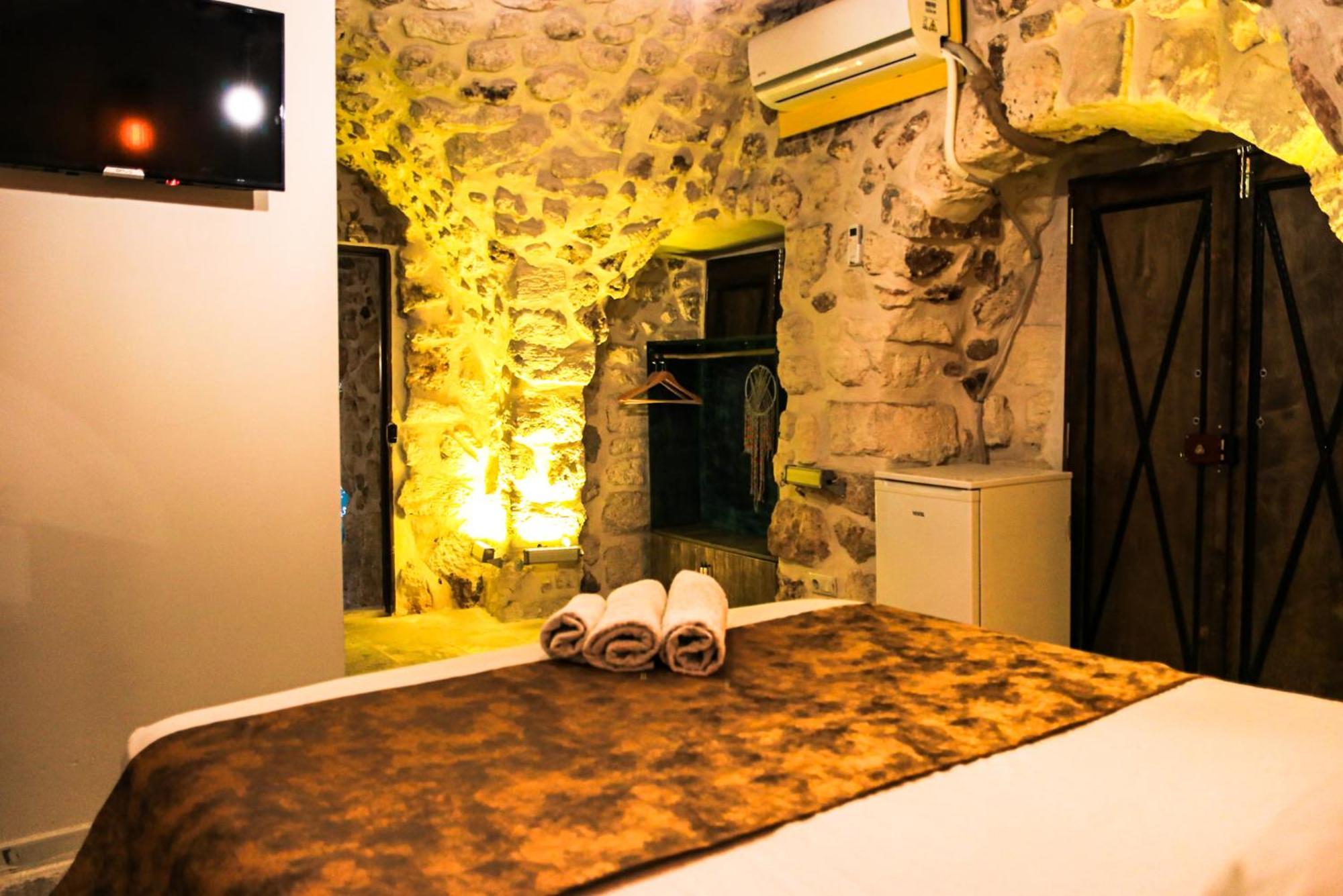 Mons Masius Hotel Teras Midyat Exteriör bild