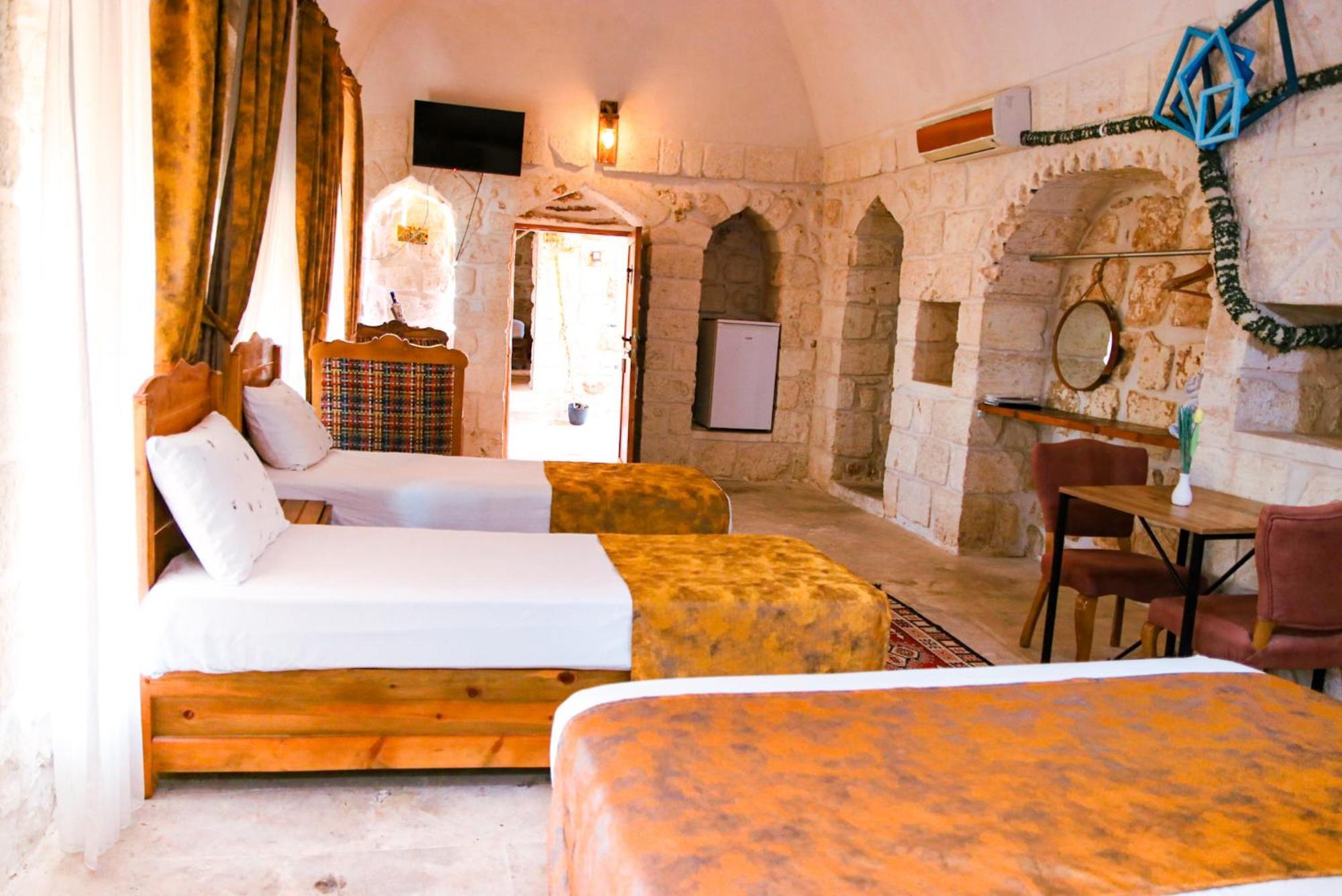 Mons Masius Hotel Teras Midyat Exteriör bild