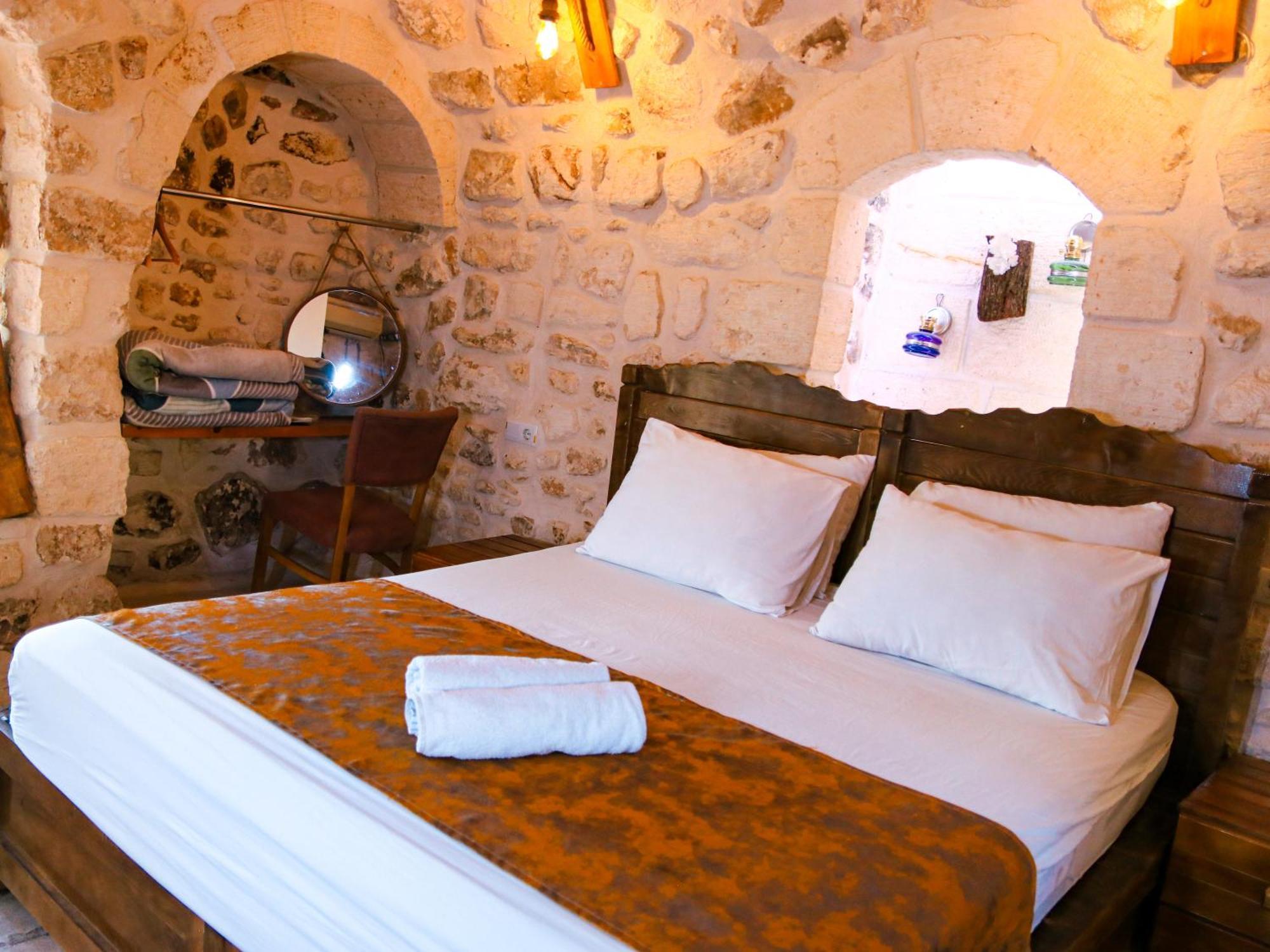 Mons Masius Hotel Teras Midyat Exteriör bild