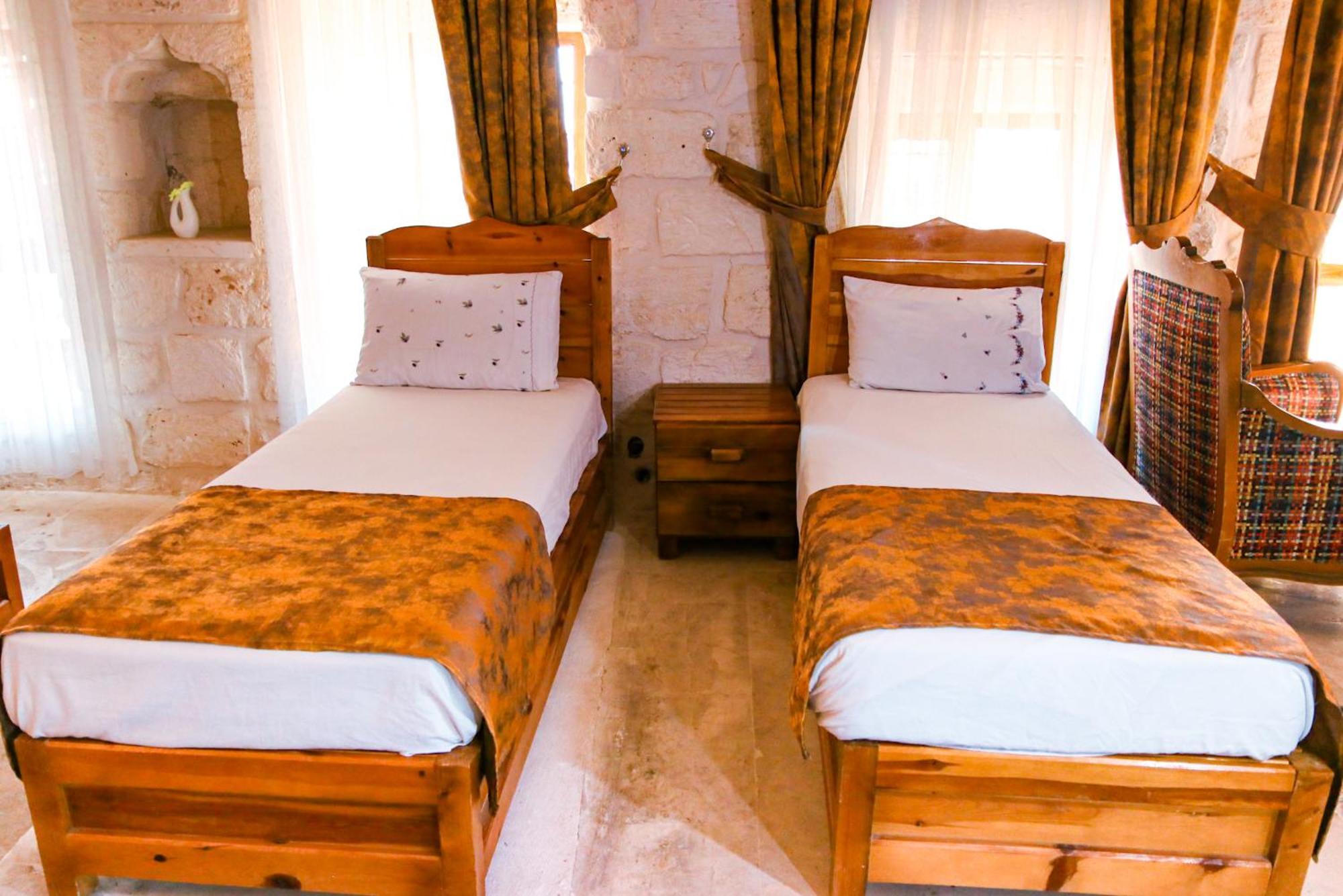 Mons Masius Hotel Teras Midyat Exteriör bild