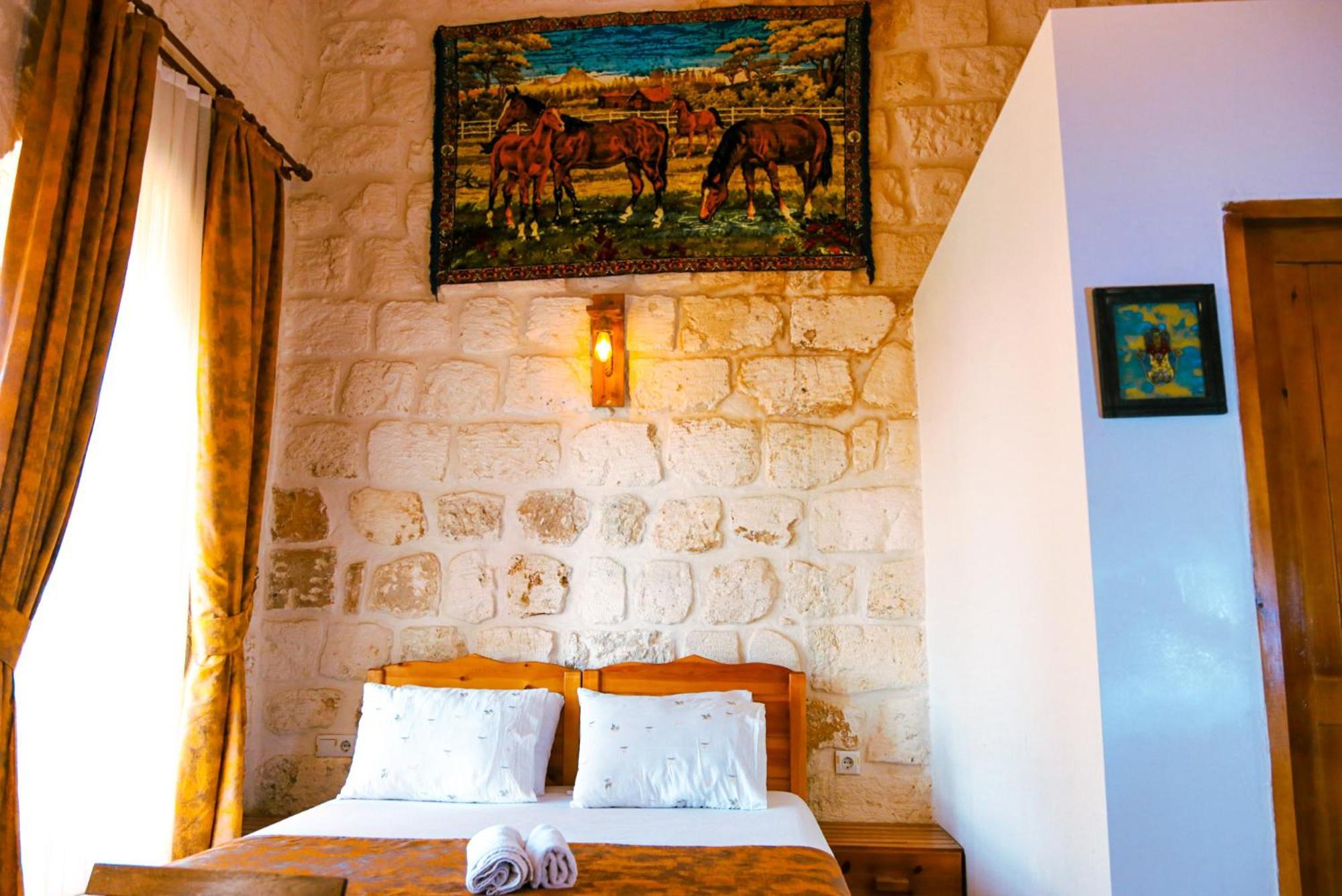 Mons Masius Hotel Teras Midyat Exteriör bild