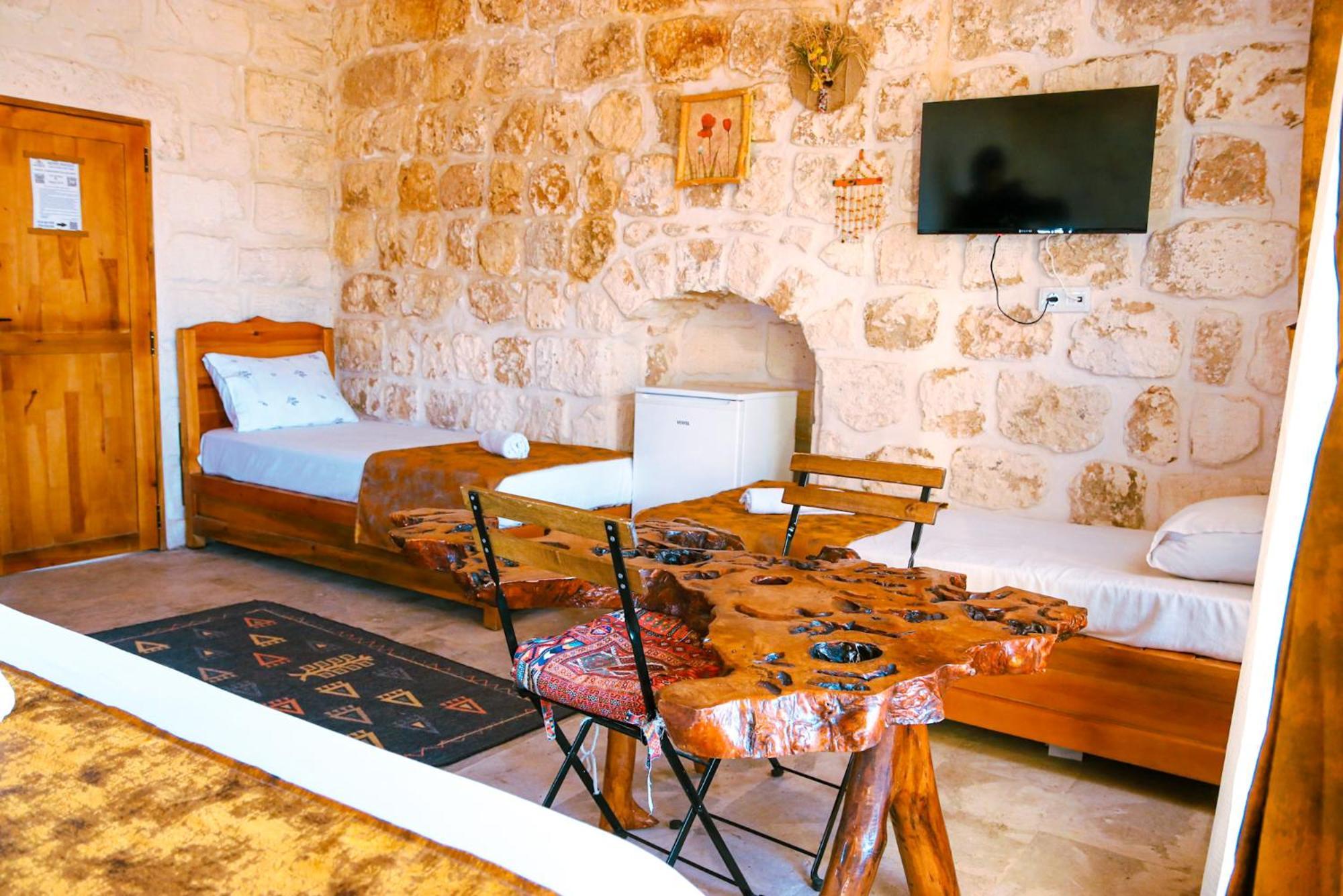 Mons Masius Hotel Teras Midyat Exteriör bild