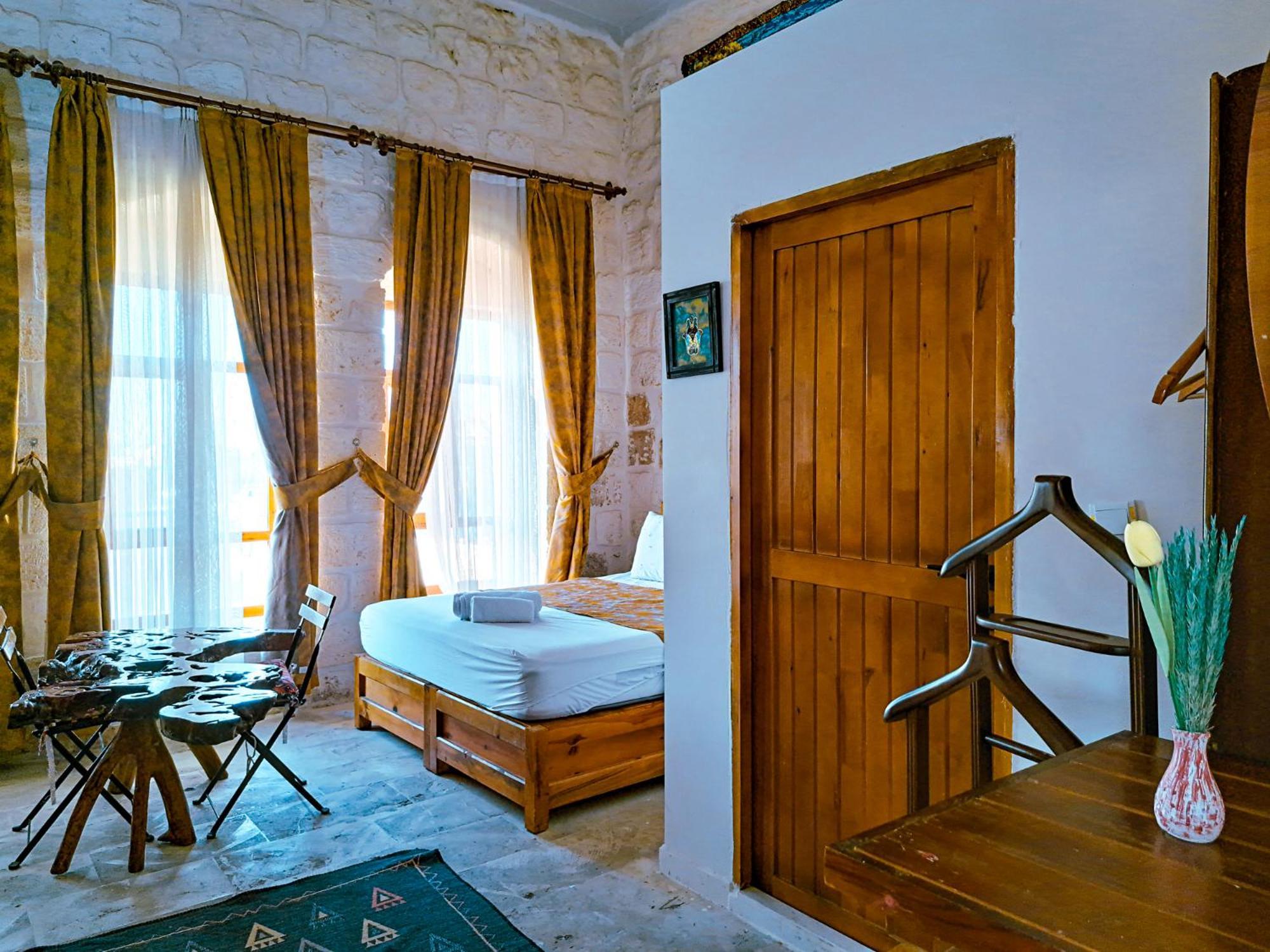 Mons Masius Hotel Teras Midyat Exteriör bild